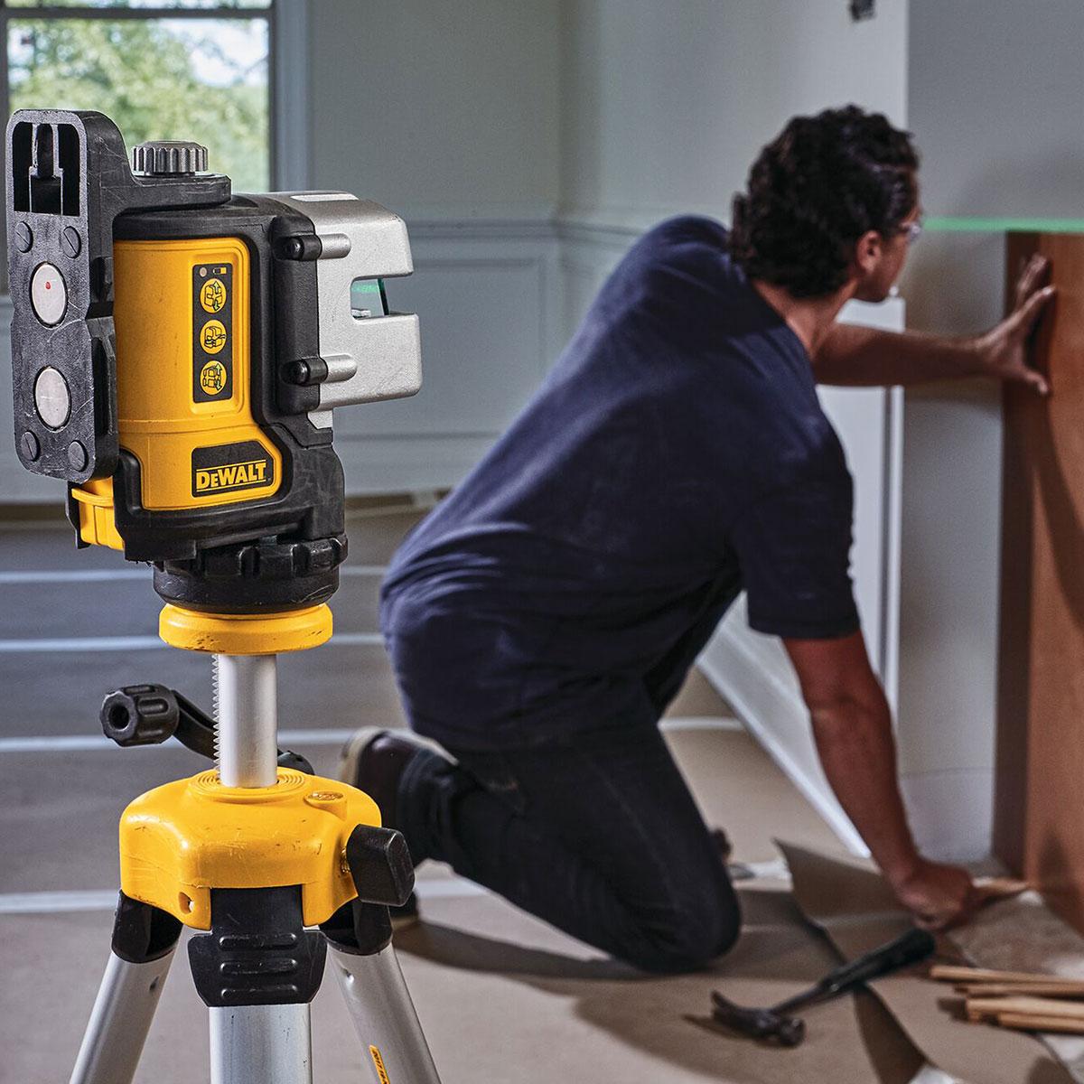 DeWalt 3 Line Green Laser Level